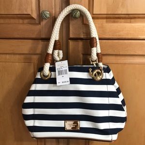 Michael Kors canvas Navy/white Handbag